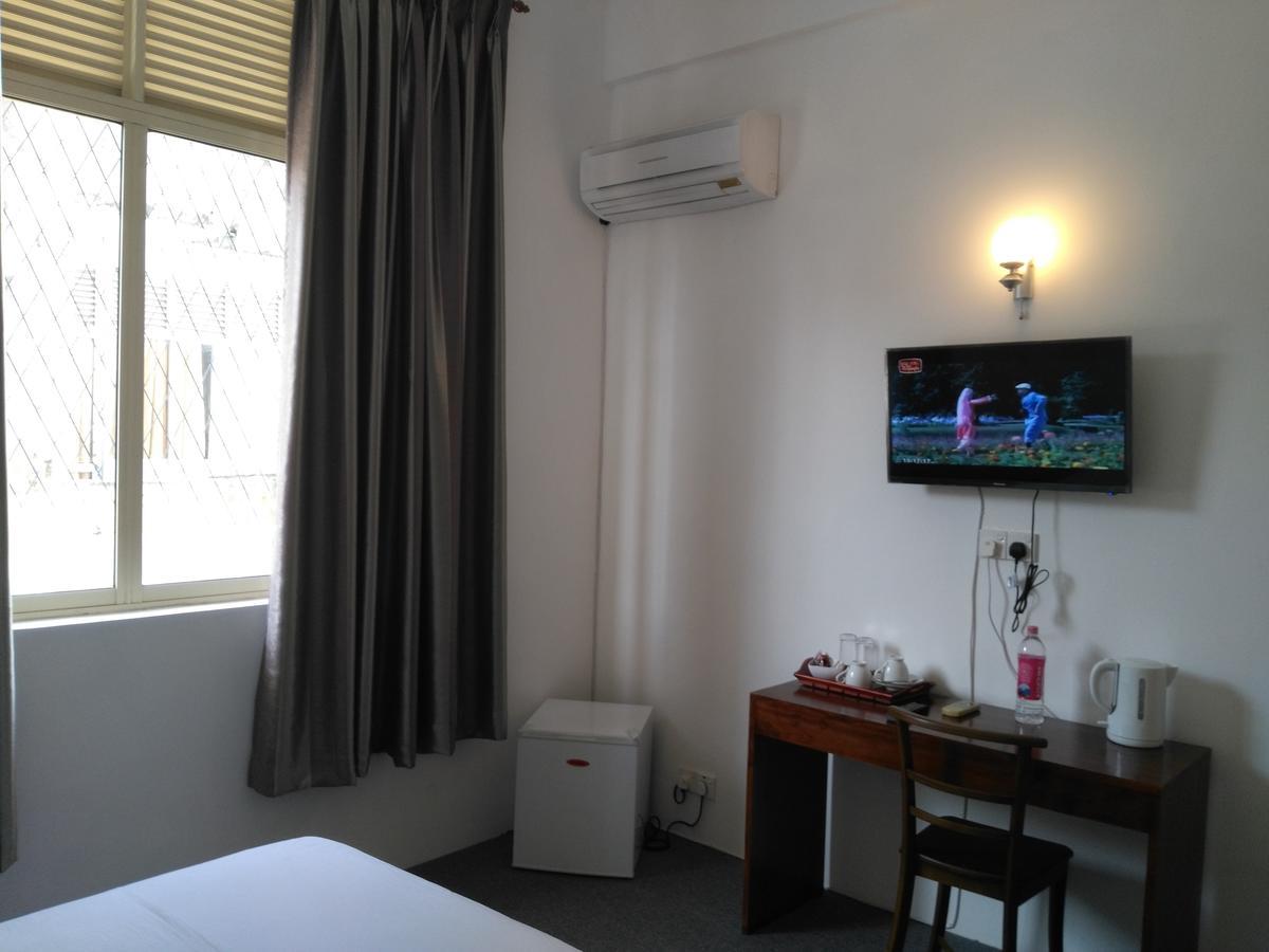 West Inn Colombo Exterior photo